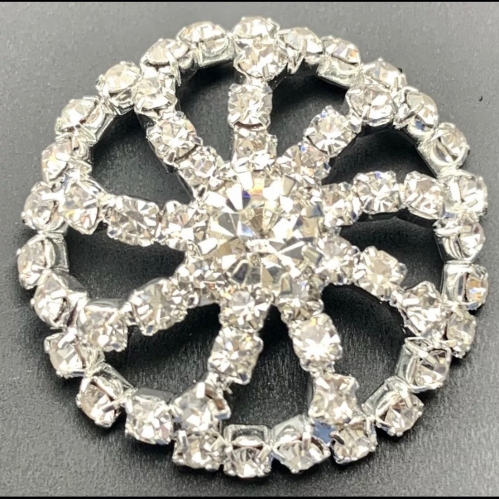 One rhinestone Pinwheel Shank Button silver plated